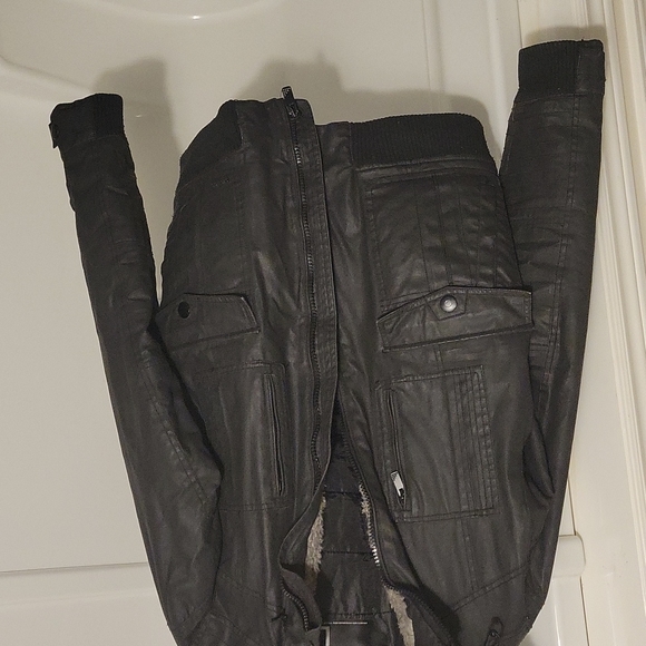 Men jacket - Picture 3 of 4